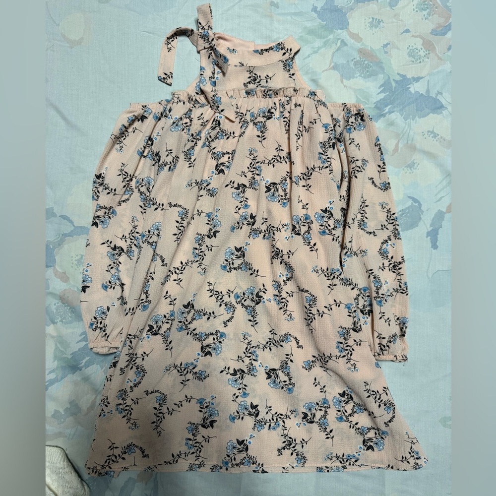 Girls pink floral dress! Size 7